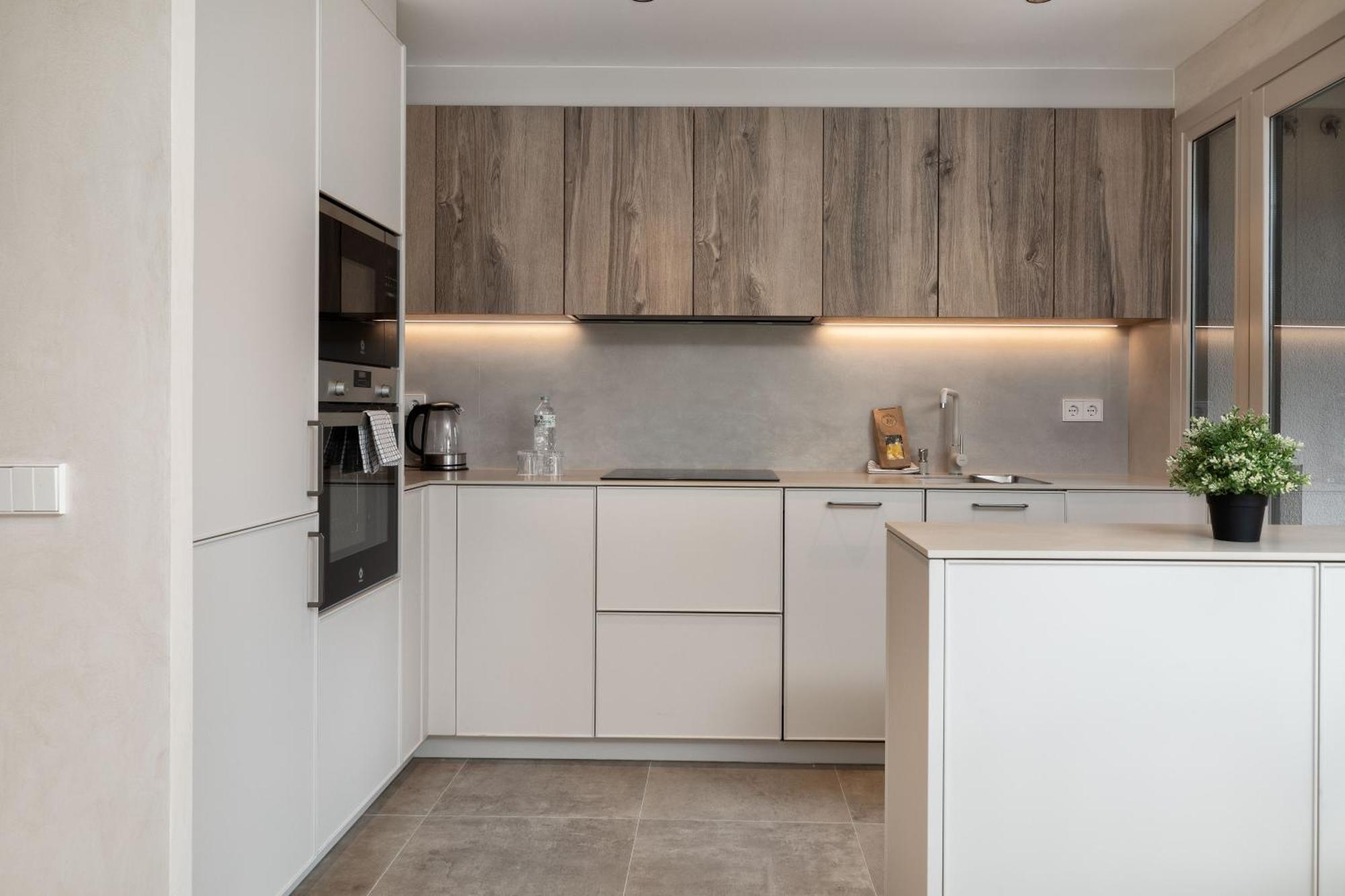Flateli Pou Rodo 3 Apartment Girona Exterior photo
