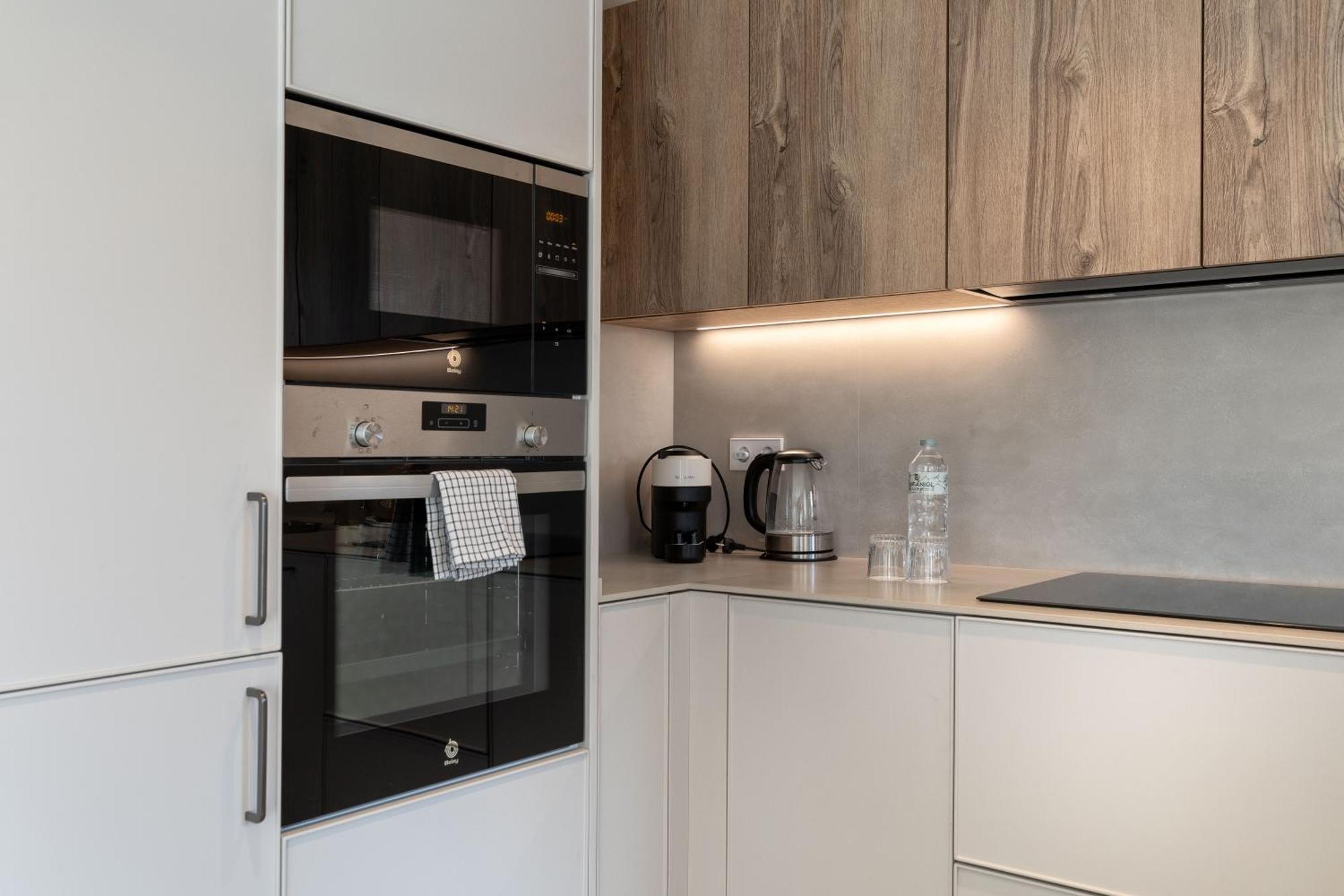Flateli Pou Rodo 3 Apartment Girona Exterior photo